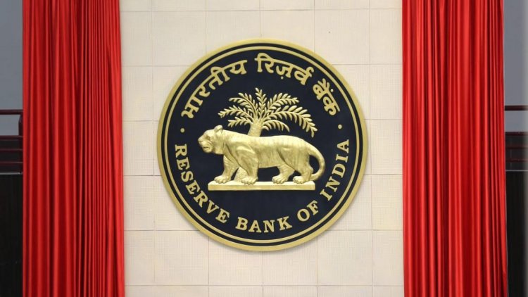 EMI Calculator: RBI ने दिया बड़ा झटका, आपने भी लिया है लोन तो 10,000 रुपये बढ़ जाएगी EMI, चेक करें कैलकुलेशन