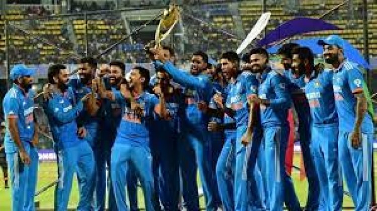 "भारत ने एशिया कप 2023 का फाइनल मुकाबला श्रीलंका के खिलाफ 10 विकेट से जीता, बनाया 8वीं जीत का इतिहास। कोलंबो में लड़े गए महत्वपूर्ण मैच में मोहम्मद सिराज की शानदार गेंदबाजी ने दमदार प्रदर्शन किया।"